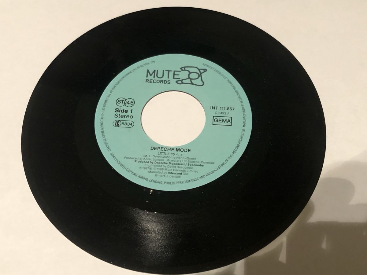 Dischi in vinile: Depeche Mode. 1997/88 . Little 15 – Usato da Faulensee venduto da Mizuno06 3