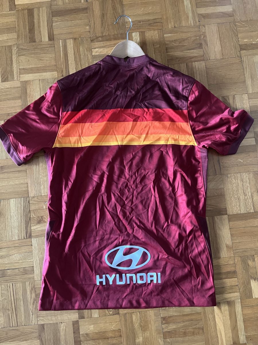 AS Roma Canottiere & Pantaloni: Maillot AS Roma taille M 20/21 – Usato da Lausanne venduto da gal_j7tw 1