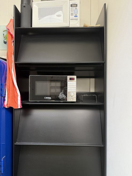 Documenti: Prospektständer gross – Usato da Lohn-Ammannsegg venduto da tschemeker 2