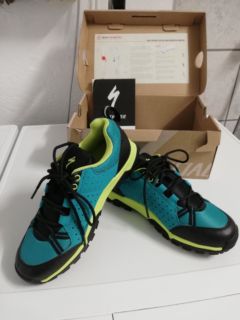 Specialized Scarpe da donna: Veloschuhe Specialized  NEU Gr 37 – Nuovo e nell'imballaggio originale da Untersiggenthal venduto da Marlen59 3