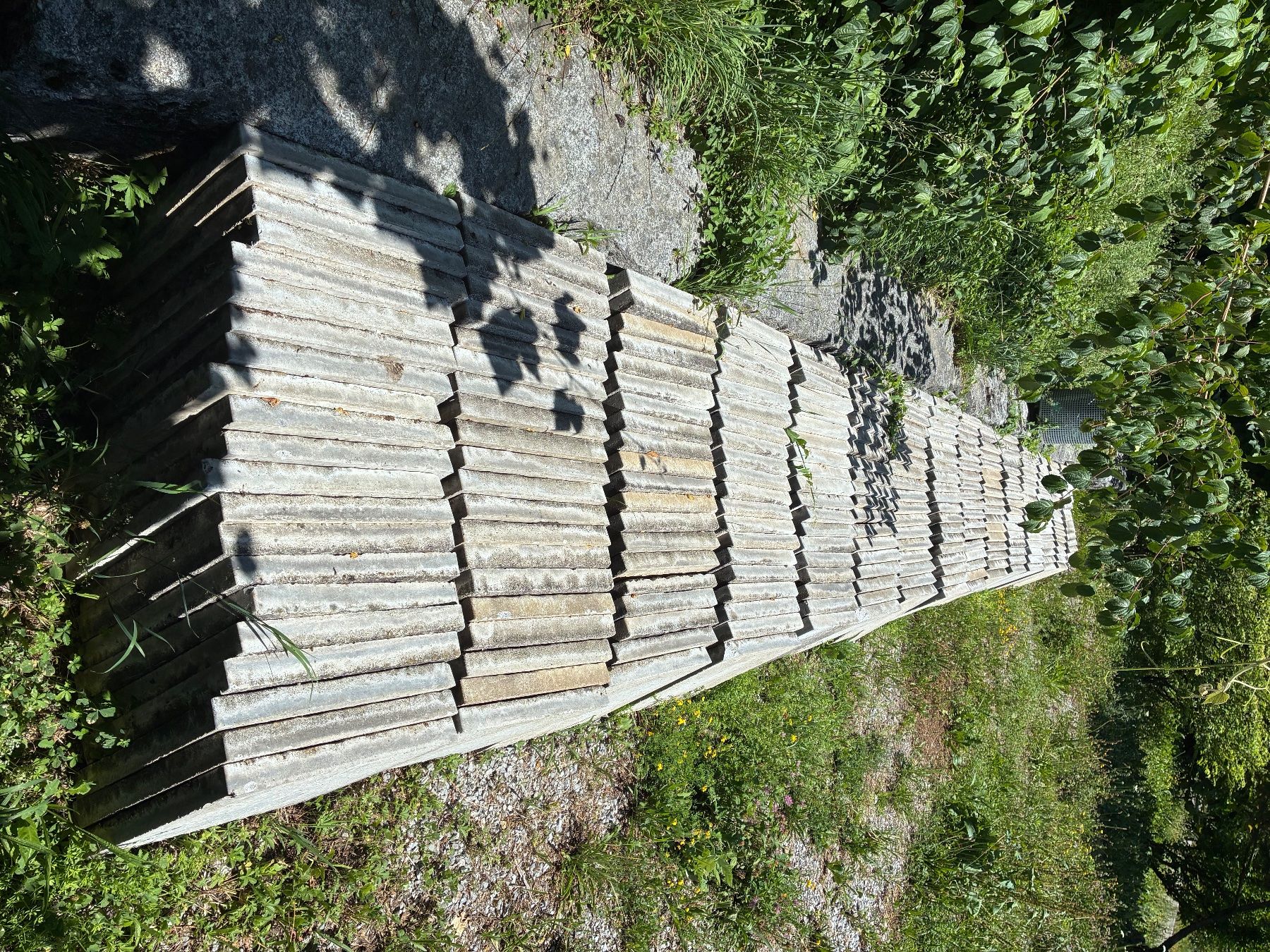 Bodenbeläge: Gartenplatten grau 40x40, bis 285 Stk 45m2 – Gebraucht aus Männedorf von Turnach 1
