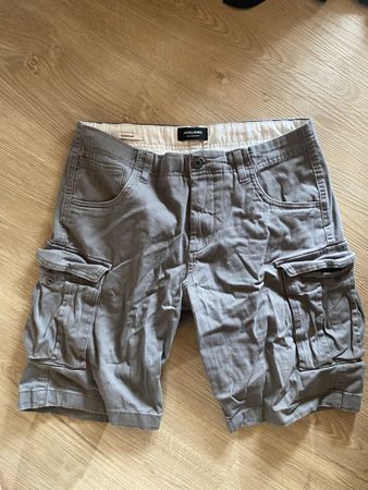 Herren Shorts JACK JONES grau Grösse M guter Zustand