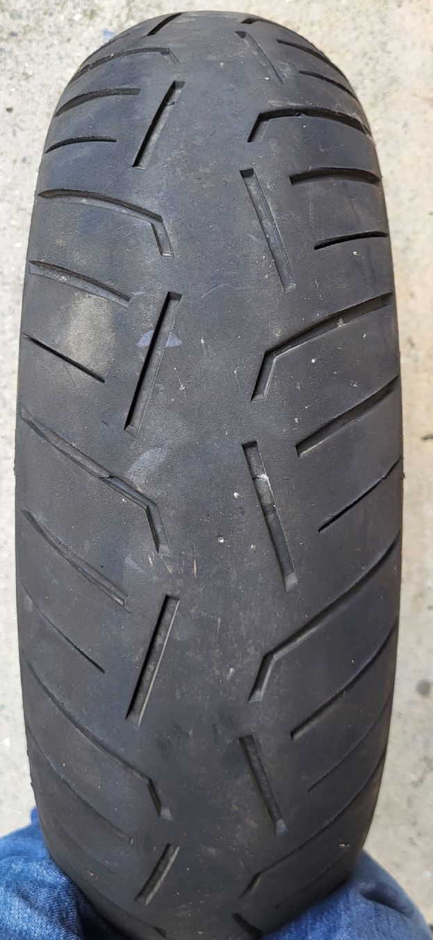 Tutti i ricambio per moto: Motorrad Reifen 170/60 17 – Usato da Buochs venduto da ready15