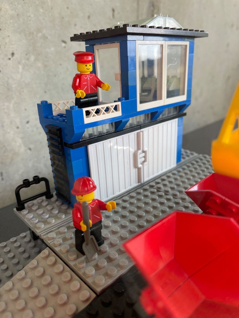 Lego Jouets: Lego Eisenbahn: Verladestation 7838 – D'occasion à Wünnewil par SpaceMouse 2