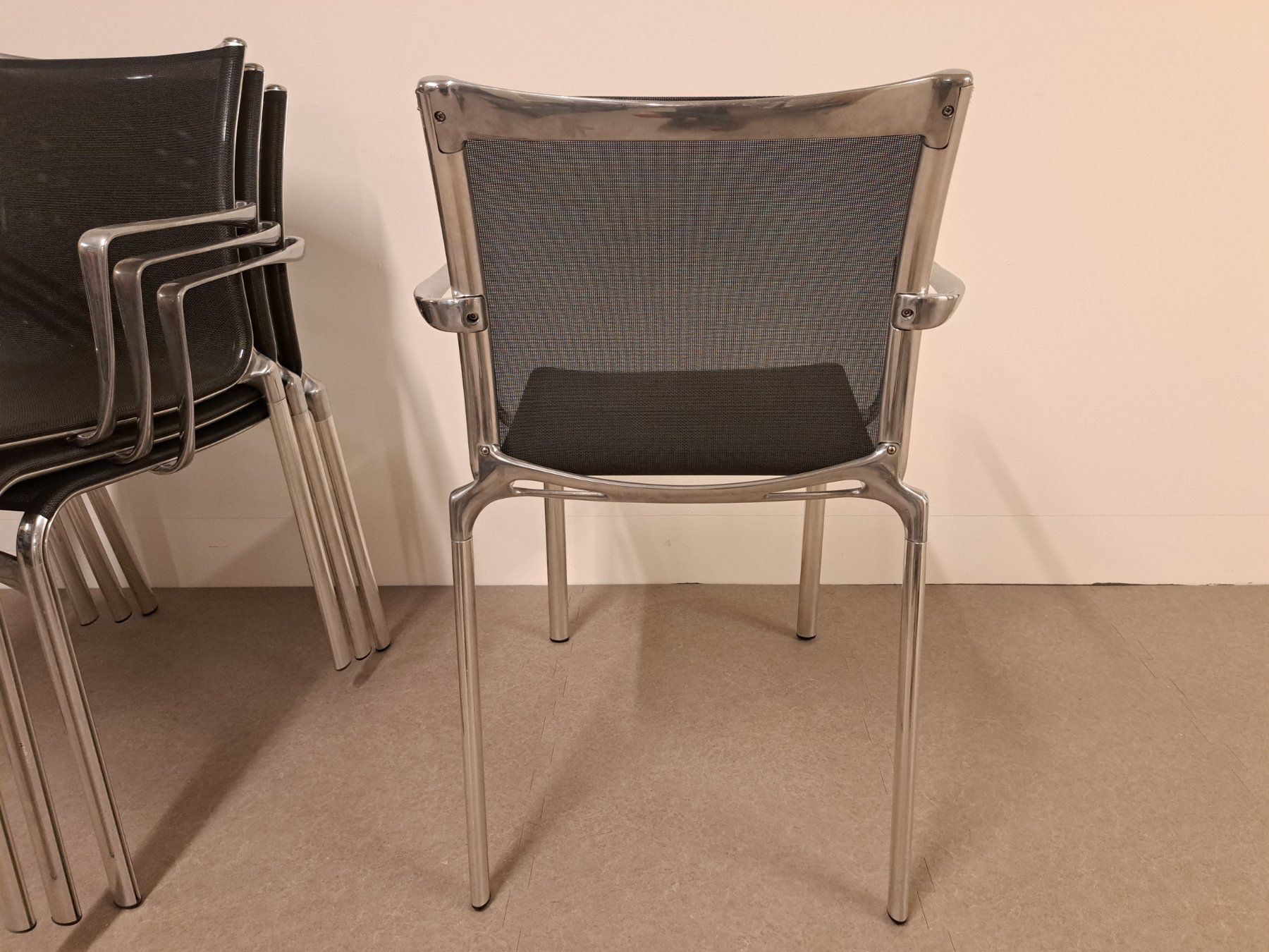 Stühle: 4x ALIAS Netz Stuhl/ Design Alberto Meda – Gebraucht aus Belp von deal-now 4