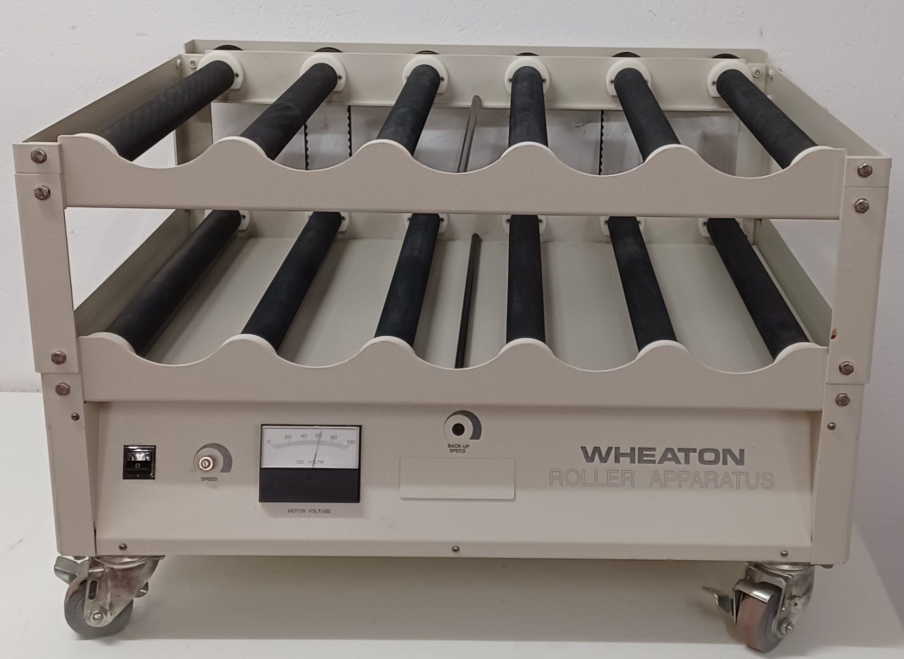 Accessori da laboratorio: Wheaton Modular Roller Apparatus 348970CE – Usato da Niederdorf venduto da LeptonAG_Labor 1