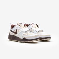 Nike Zoom Field Jaxx Travis Scott Light Chocolate (41)