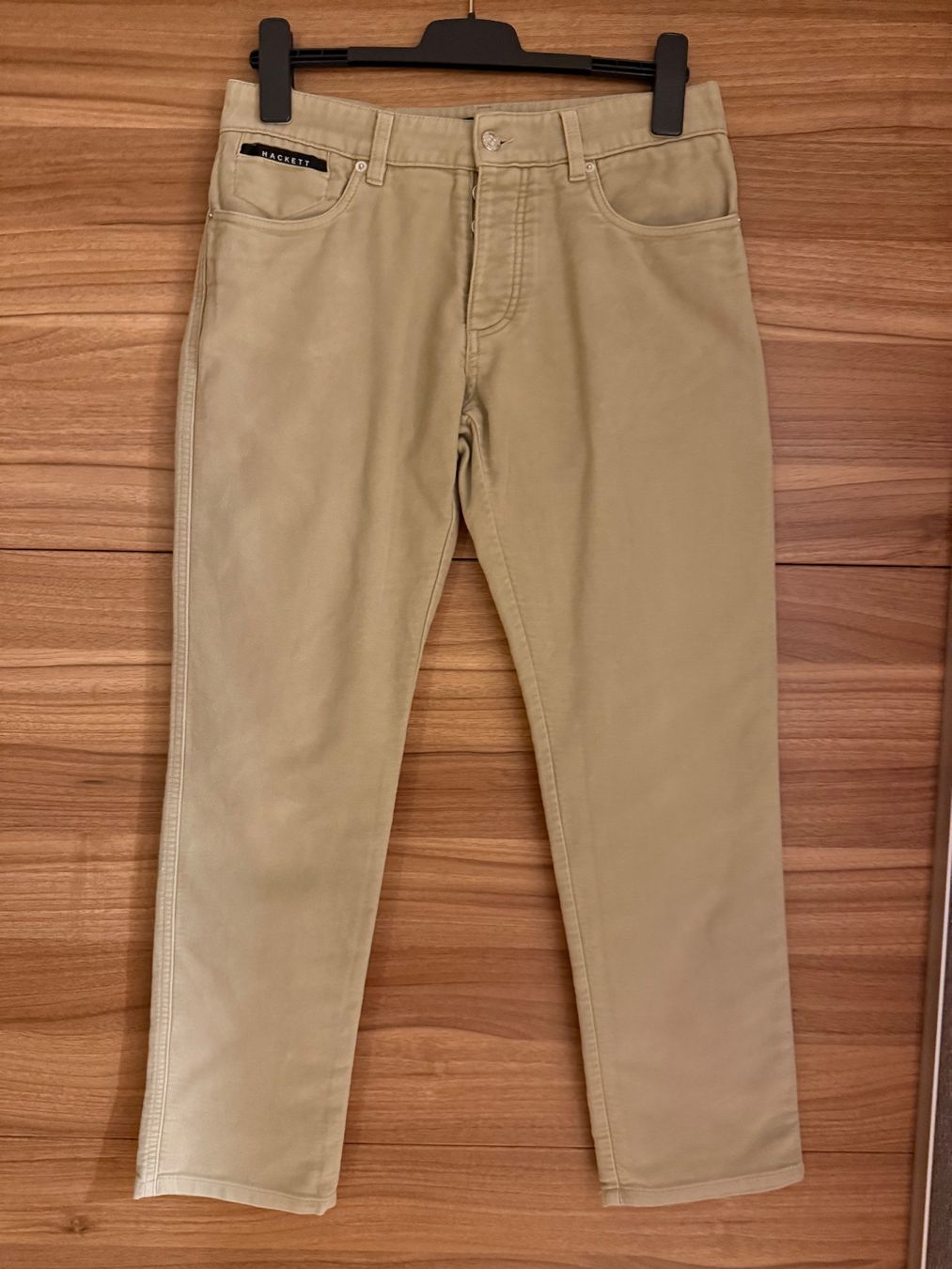 Hackett Pantaloni: Hackett London Hose Pants beige Gr. 31 – Usato da Wabern venduto da fengshui63