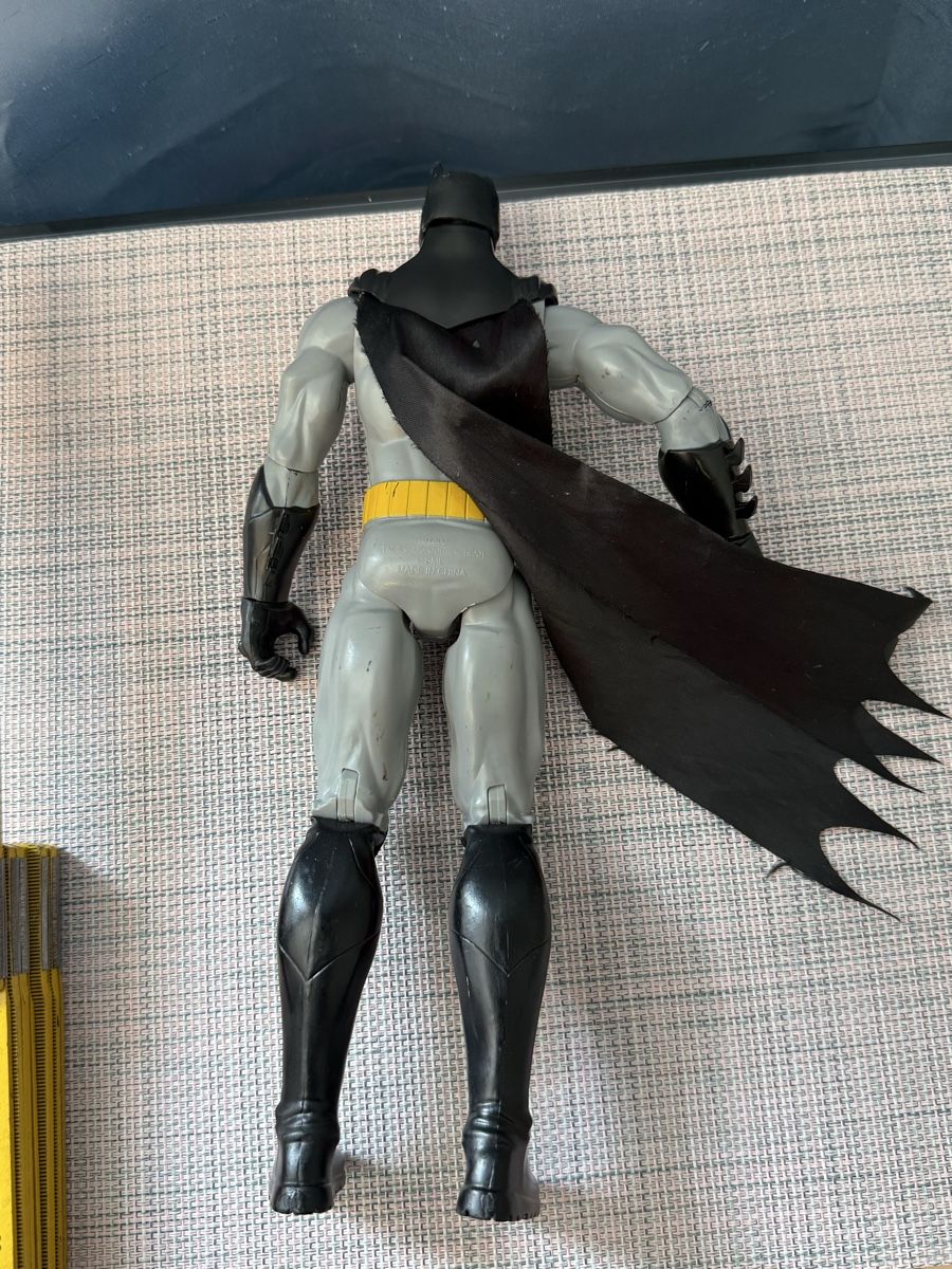 Figurines: Batman DC Comics Actionfigur 30 cm SML 2020 – D'occasion à Grenchen par swiss.antiques 5