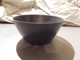 Schale schwarz