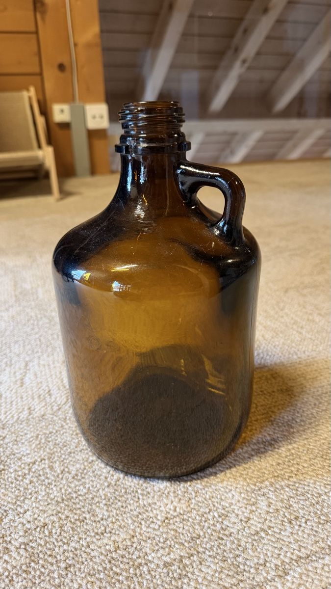 Vasi & Recipienti: Vase Flasche – Usato da Steffisburg venduto da Mumi16