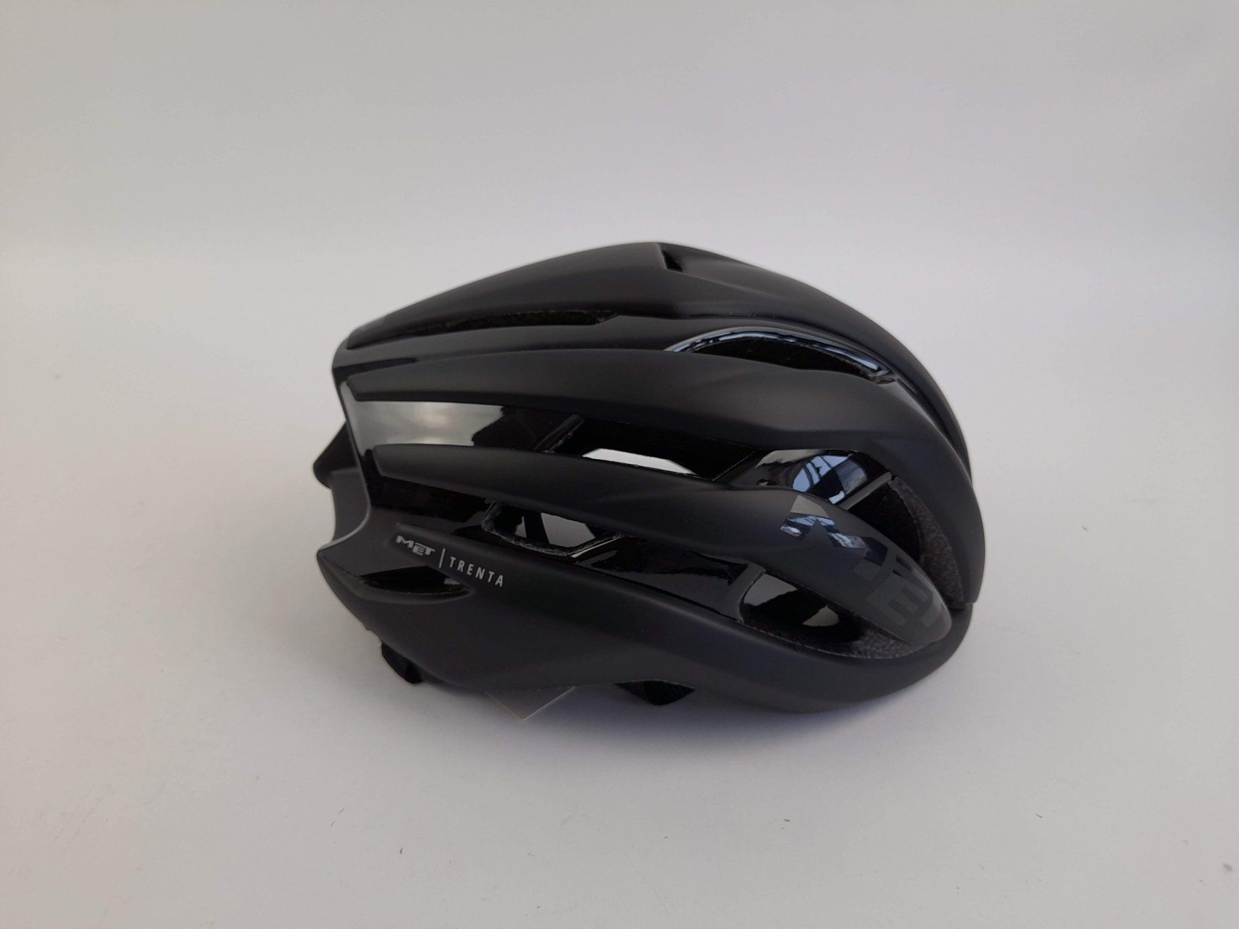Helme: MET Trenta Mips Velohelm – Neu (gemäss Beschreibung) aus Liebefeld von Restwert_Liebefeld 1