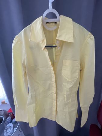 Marc Aurel yellow blouse, size 34, perfect for summer!