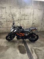 KTM Duke 125