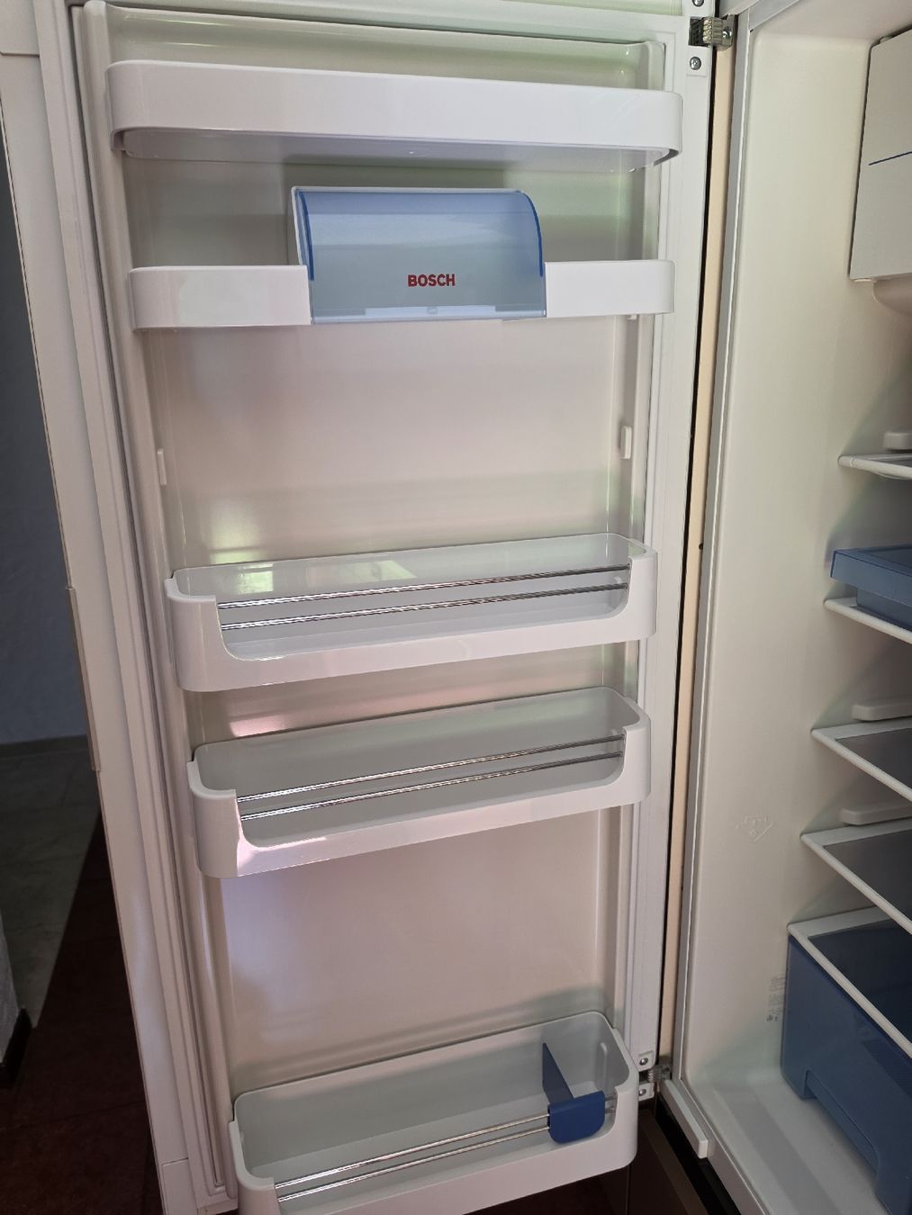Bosch Réfrigérateurs: Bosh Kühlschrank  – D'occasion à Ebikon par lyl 2