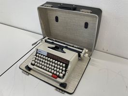 Brother Deluxe 1522 Schreibmaschine (retro) 1970er