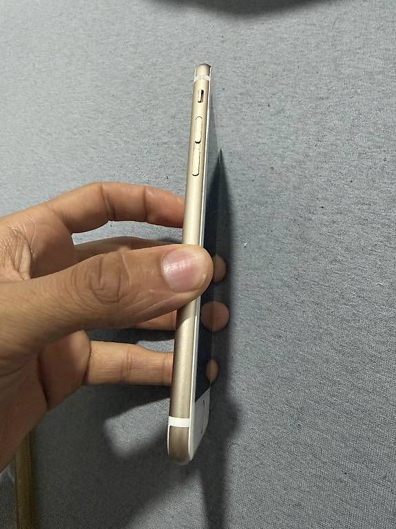 Portables: Iphone 6s – D'occasion à Murgenthal par kev_mmr6 2
