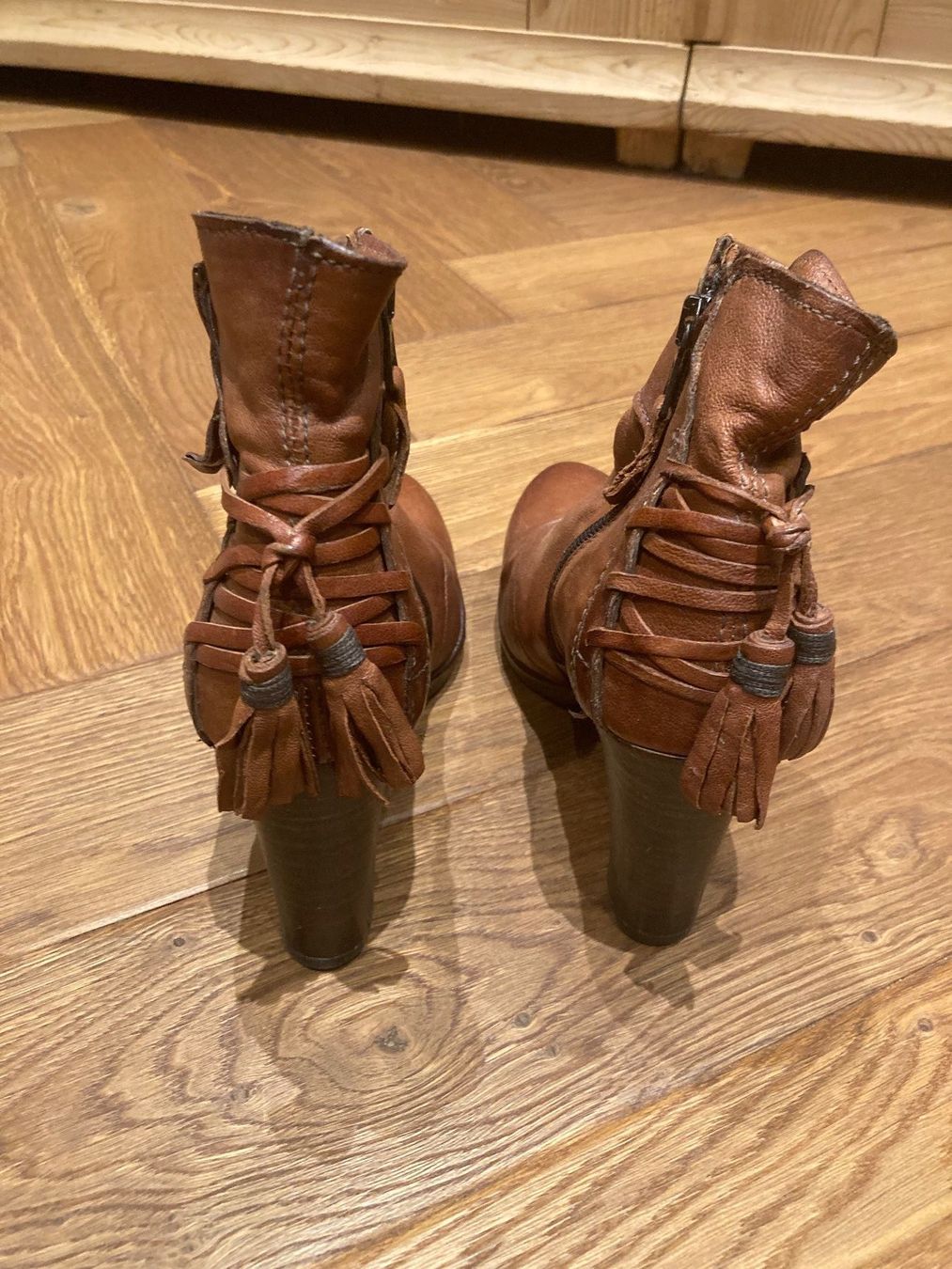 Damenschuhe: Stiefeletten – Gebraucht aus Rorschach von Loonimuh 2