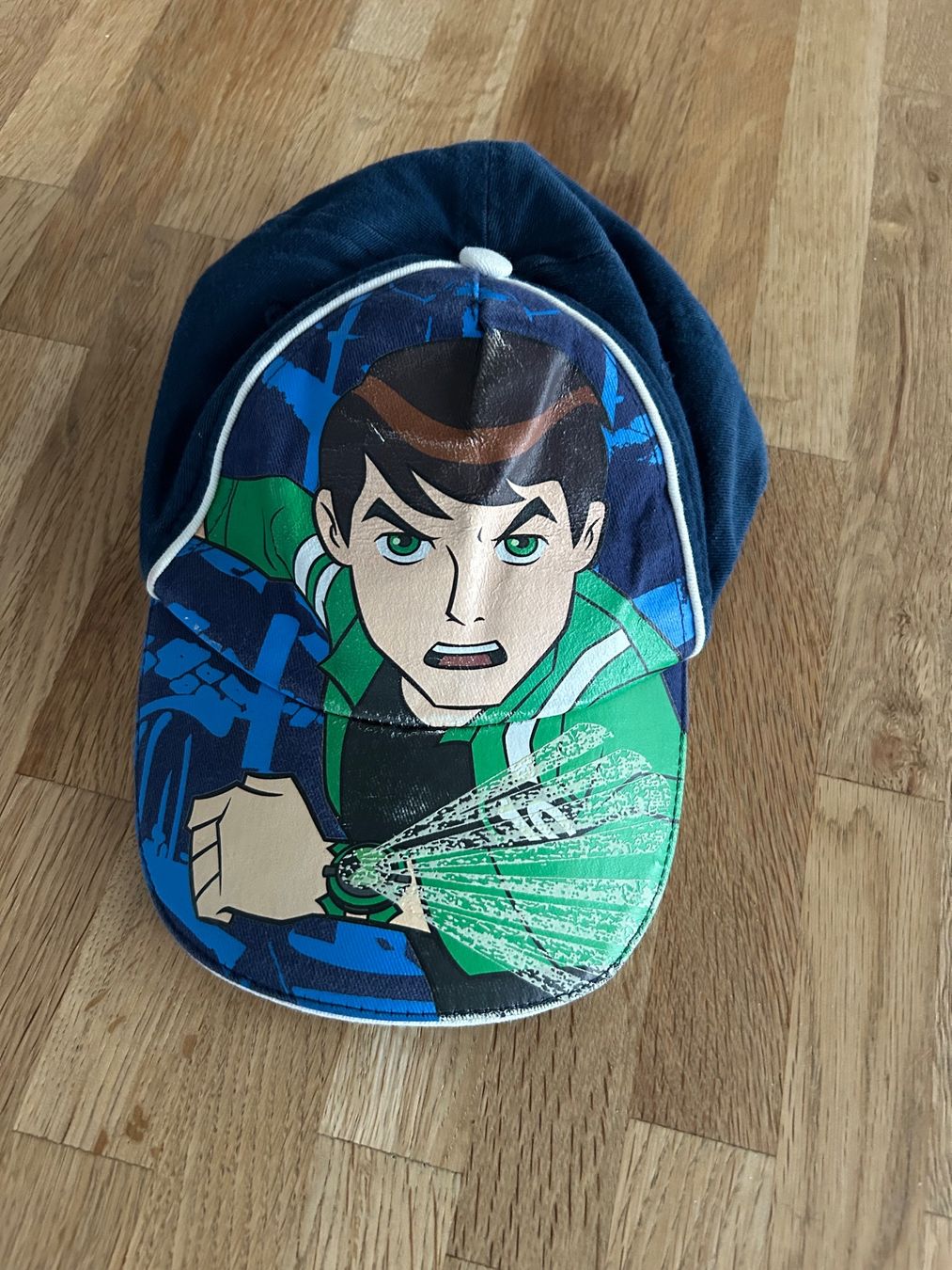 Copricapi, berretti & cappellini: Coole Ben 10 Alien Force Cap, Gr. 52 – Usato da Biel/Bienne venduto da RTrudeau