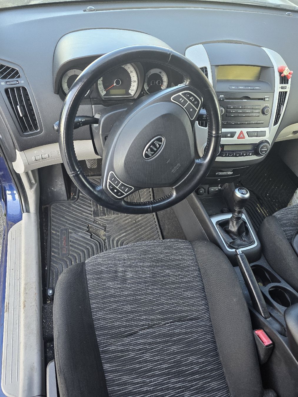 Kia Automobili: Kia cee'd,  2.0 DPF SW – Difettoso da Kerzers venduto da Hemingway_Motors 5