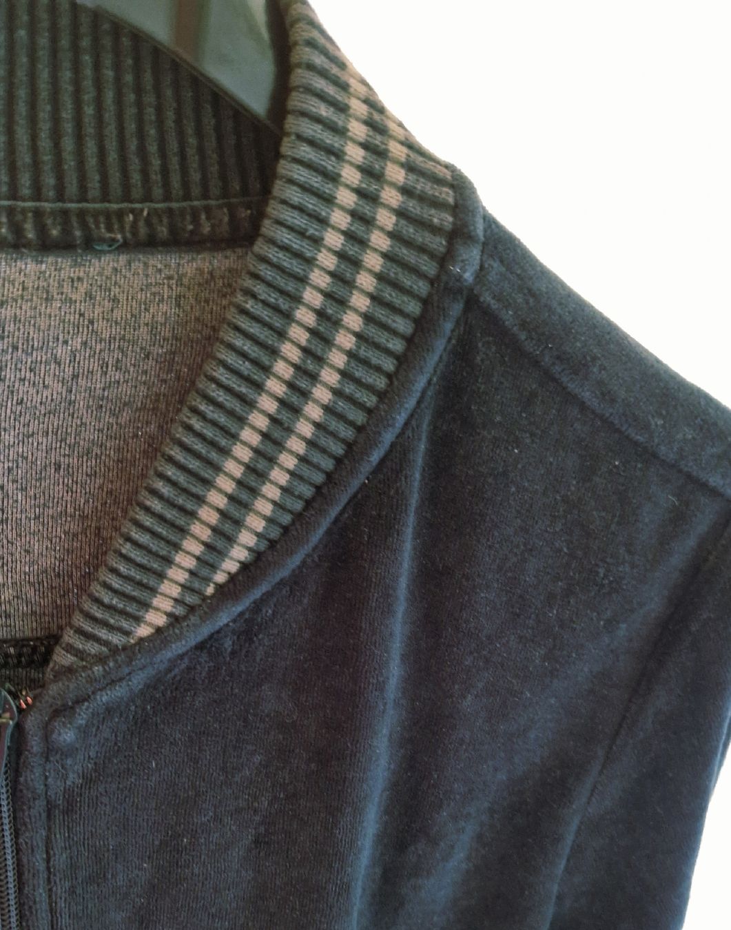 Vestes: Jacke Bomber Jaquard Tranquillo 38 M – D'occasion à Lostorf par kulturplatz 2