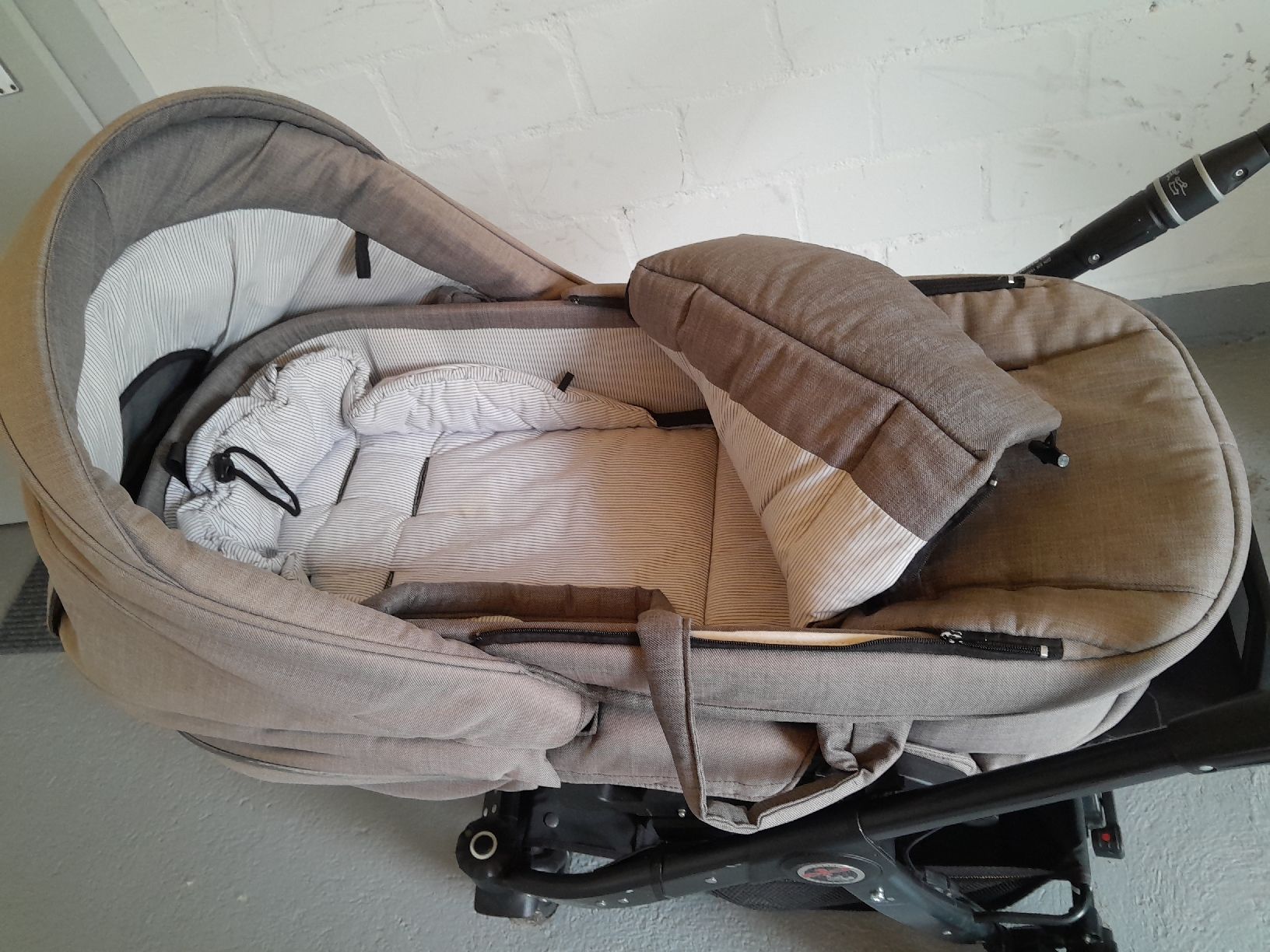 Hartan Kinderwagen: Kinderwagen Hartan Racer – Gebraucht aus Walde AG von tra_7vrt 2