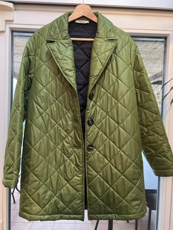 Grüne  Steppjacke,  Grösse S , made in Italy,