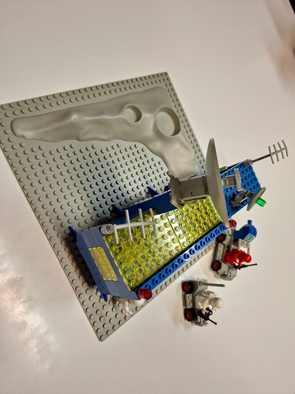Lego Jouets: Lego Space 926 Command Center – D'occasion à Sils im Domleschg par AMAG_AUDI_ZH 4