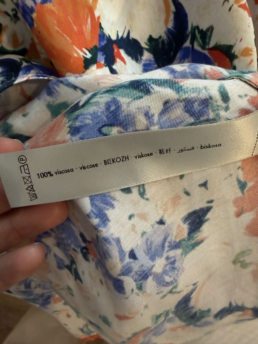 Camicette: Uterqüe Floral Blouse - Size S – Usato da Herrliberg venduto da Tubalp 3