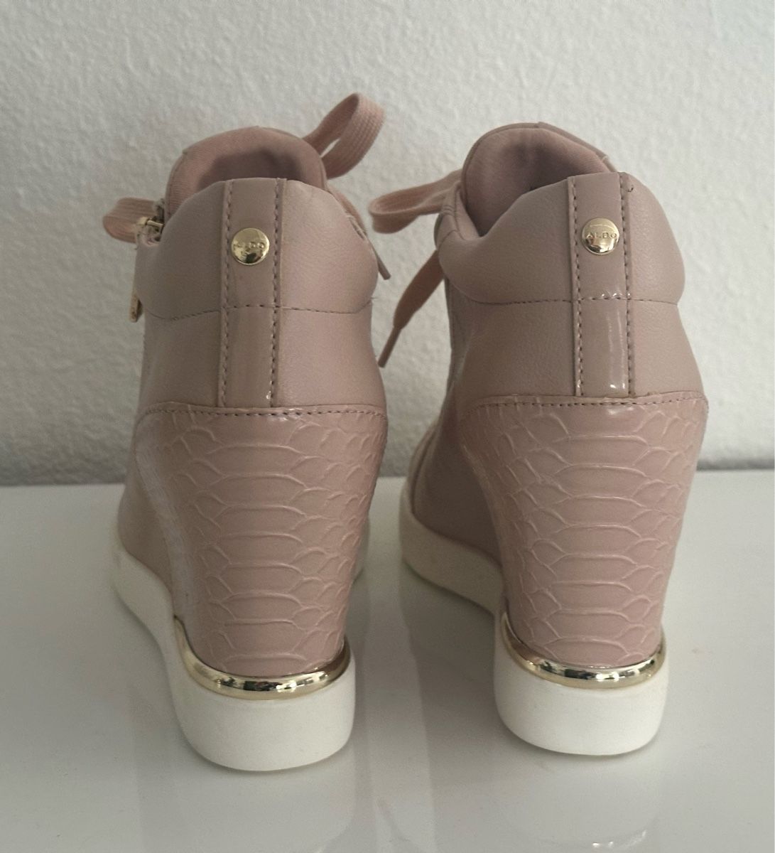 Aldo Damenschuhe: NEU! ALDO Plateu SNEAKERS high.Gr. 39 – Neu (gemäss Beschreibung) aus Flawil von mar_9chb 1