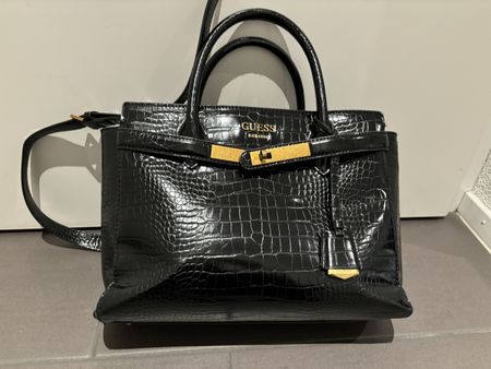 Handtasche