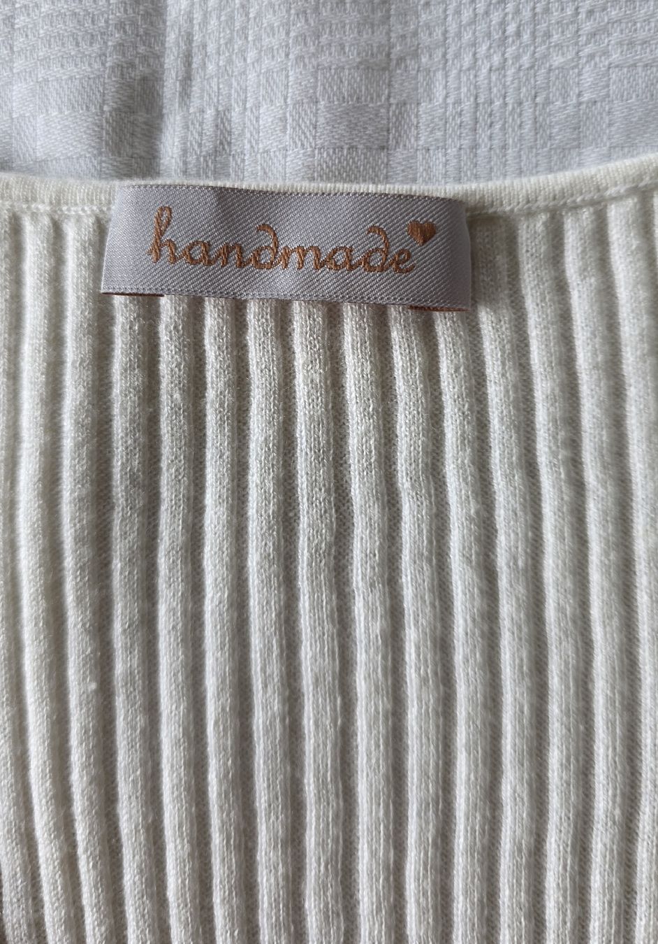 Top: Seiden Strickshirt von "HANDMADE" Gr. XS – Nuovo (secondo la descrizione) da Schneisingen venduto da backstore24 7