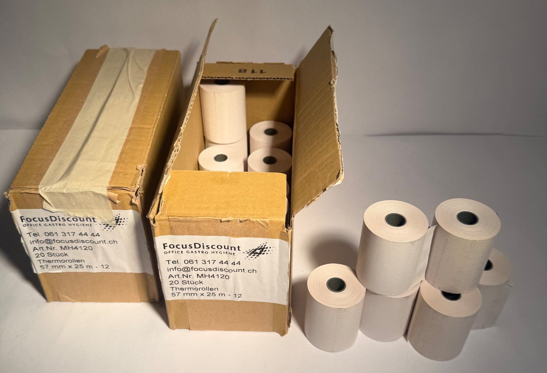 Papier: 40 Thermorollen zum Startpreis ab CHF 1.- – D'occasion à Neuhausen am Rheinfall par Restwertvoll