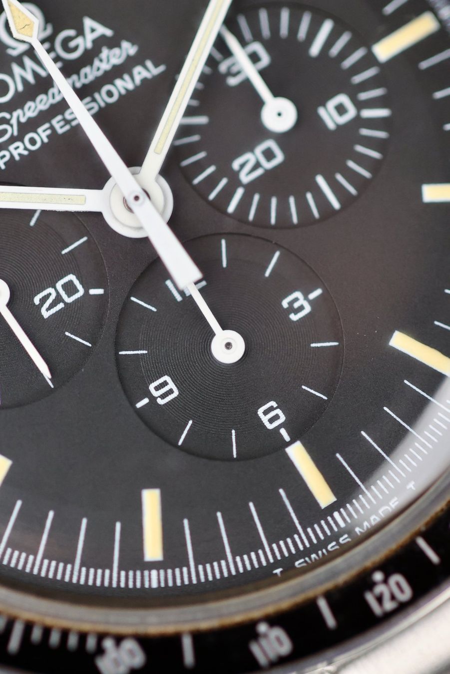 Omega Orologi: Omega Speedmaster Apollo XI 3592.50 – Usato da Zürich venduto da Lazulivintagewatches 4