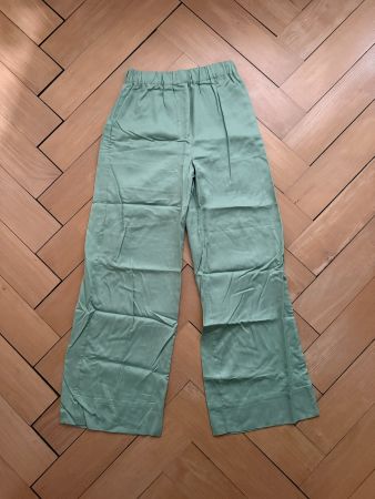 Culotte Hose lindengrün S