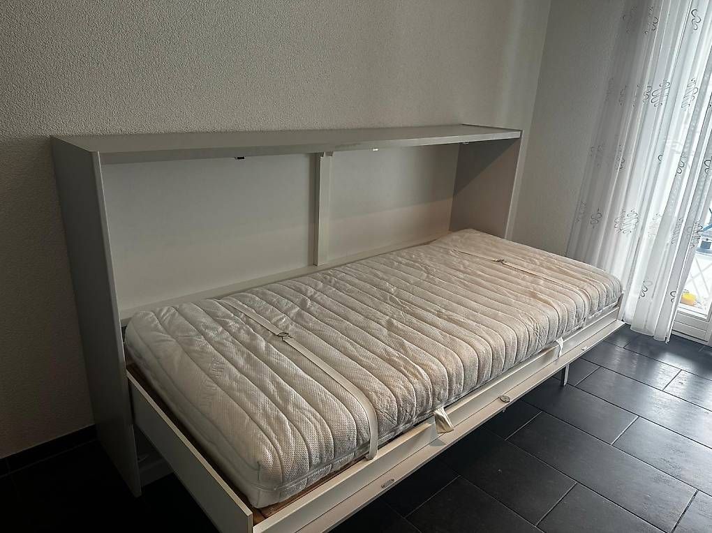 Letti: Klappbett mit Bettinhalt – Usato da Gutenswil venduto da Naguaa 3