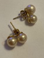 Boucles d’oreilles en or 18c avec perles