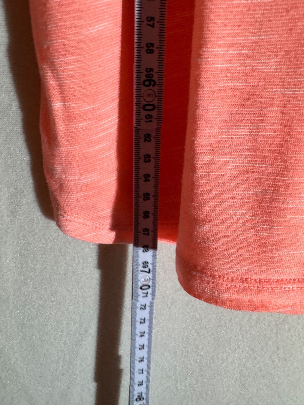Top: oranges Tanktop Gr M/L – Usato da Grosswangen venduto da SALE_SALE_SALE 1
