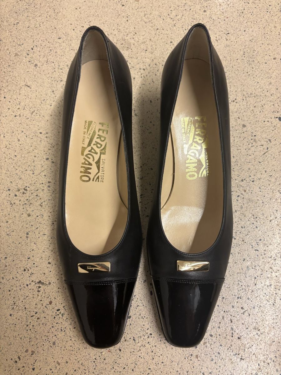 Salvatore Ferragamo Scarpe da donna: Neue, ungetragene Salvatore Ferragamo Schuhe – Nuovo (secondo la descrizione) da Erlenbach ZH venduto da ariane12
