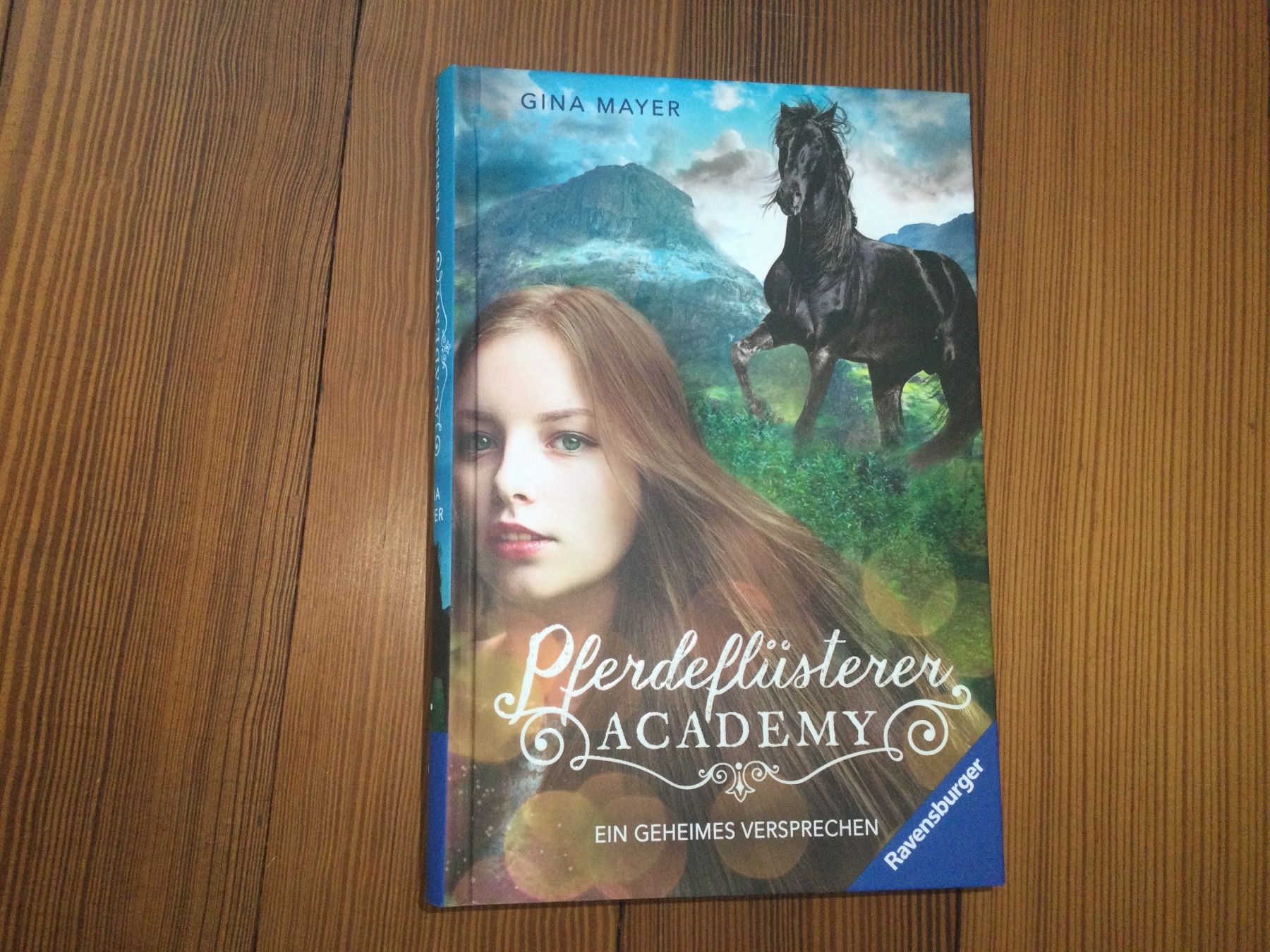 Libri: Pferdeflüsterer Academy - Ein geheimes Versprechen – Usato da Zollikofen venduto da galbior