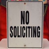 No Soliciting Blechschild