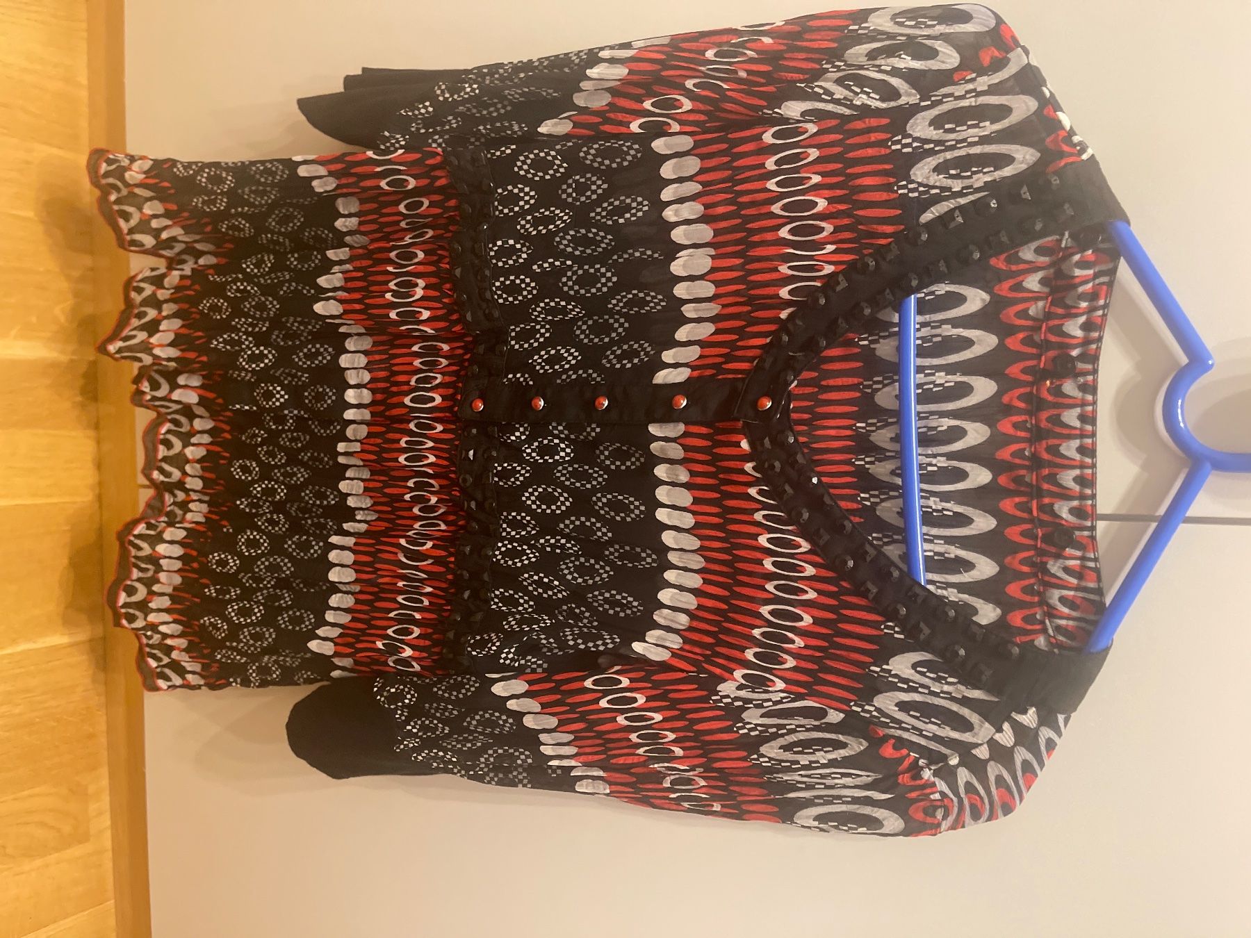 Camicette, T-shirt & Top: Bluse – Usato da Birmensdorf ZH venduto da irina61