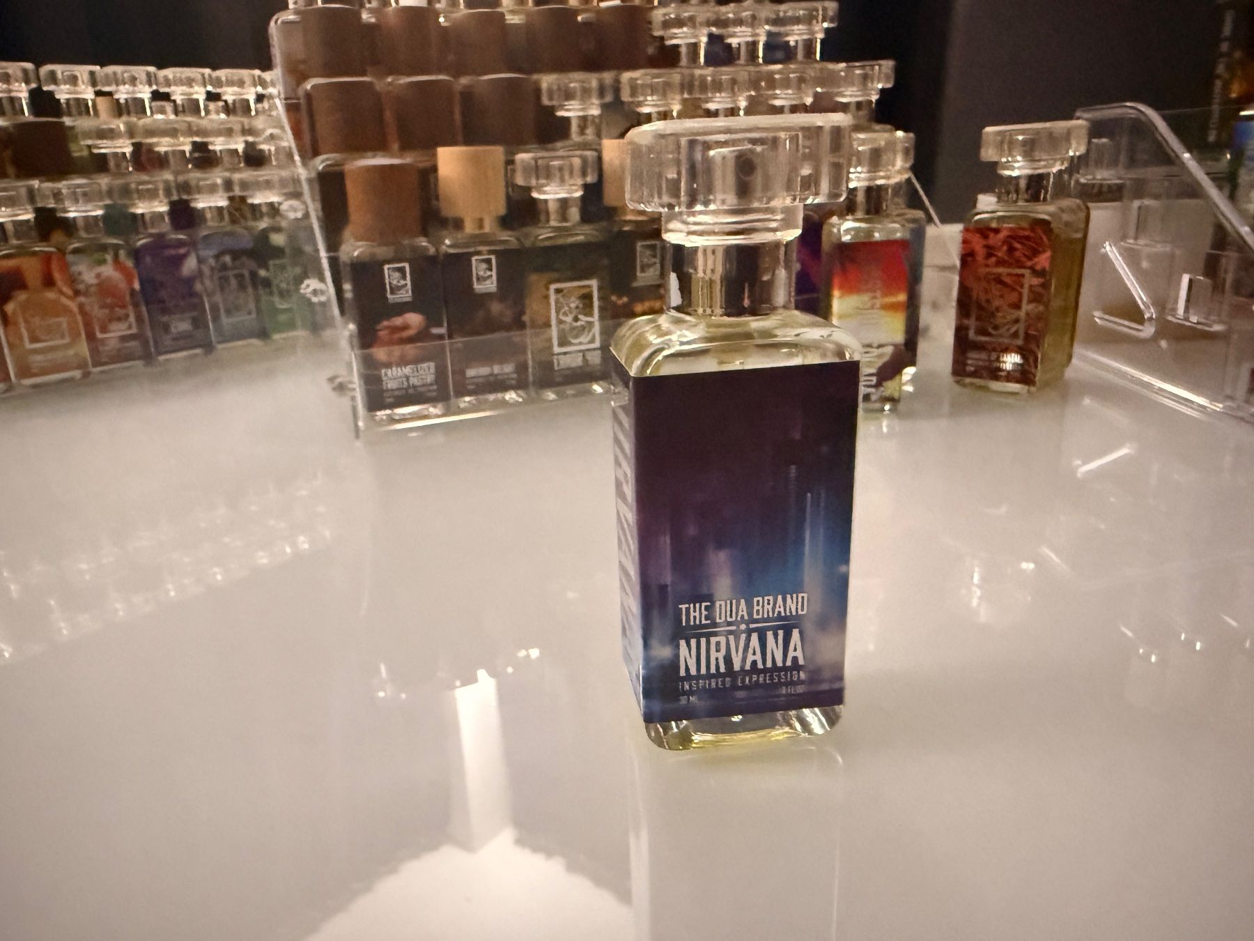 Profumi & Eau de Toilette: DUA Brand - Nirvana – Usato da Bern venduto da Symsonic