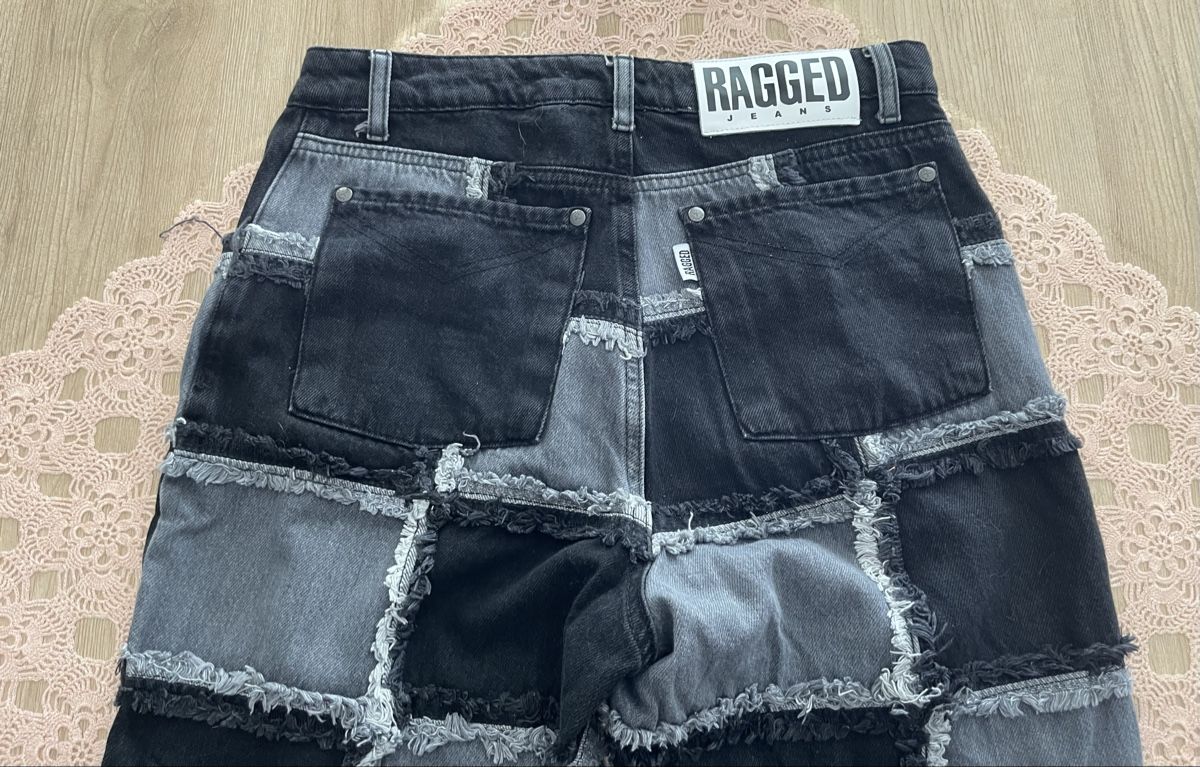 Jeans: THE RAGGED PRIEST Jeans Patchwork Grösse 28 – Neu (gemäss Beschreibung) aus Meikirch von Hilfe_Waisentiere