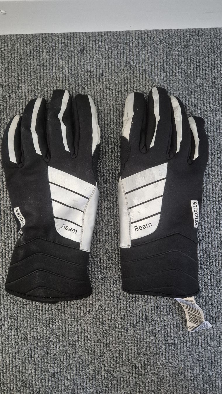 Guanti & manicotti: Veloplus Beam Winterhandschuhe, Top Zusand,, Grösse M – Usato da Luzern venduto da manuel_hofer