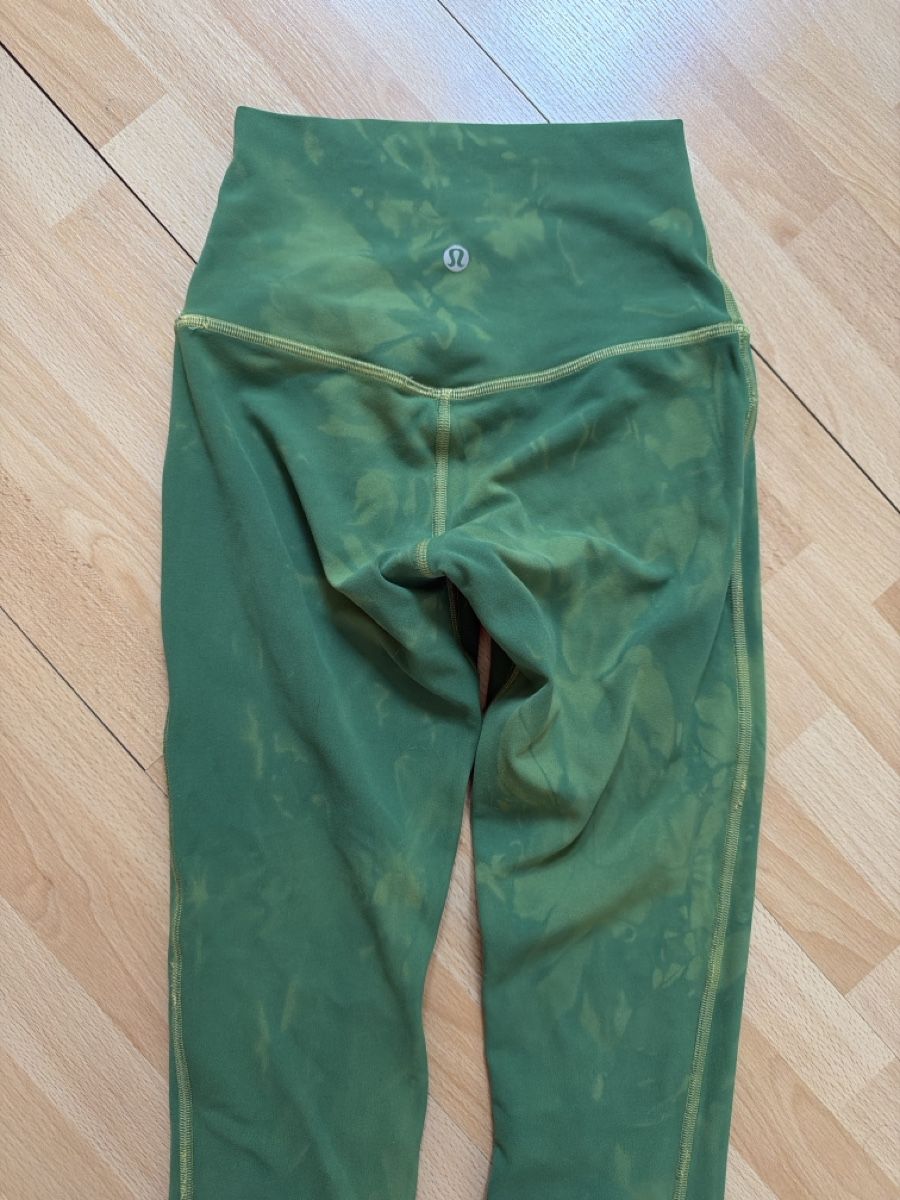 Lululemon Leggings: Lululemon Leggings Green Size 2 Tie Dye Print – Usato da Zürich venduto da Rochfordevelyn 3
