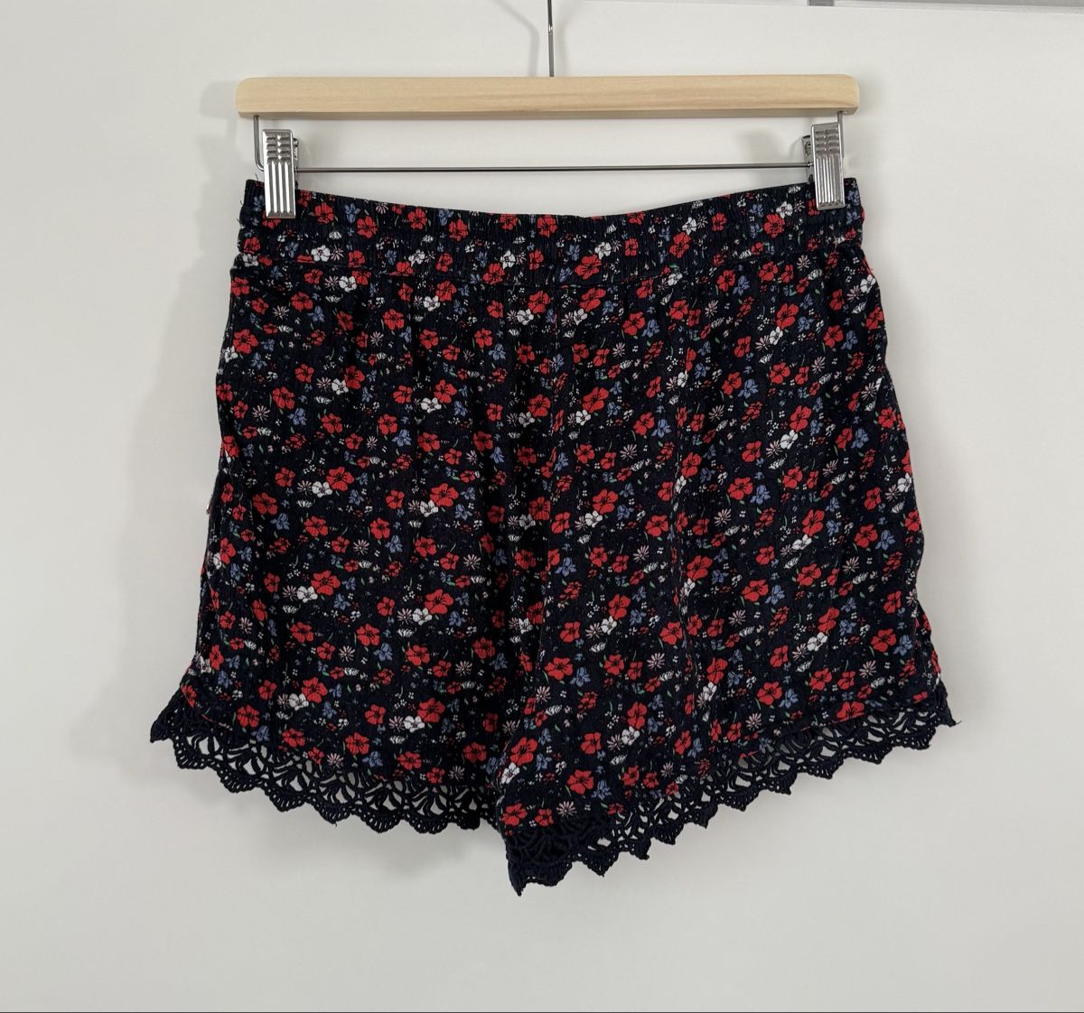 Tom Tailor Pantalons: Tom Tailor Shorts Grösse M – Neuf (Voir description) à Flumenthal par Krajan 1