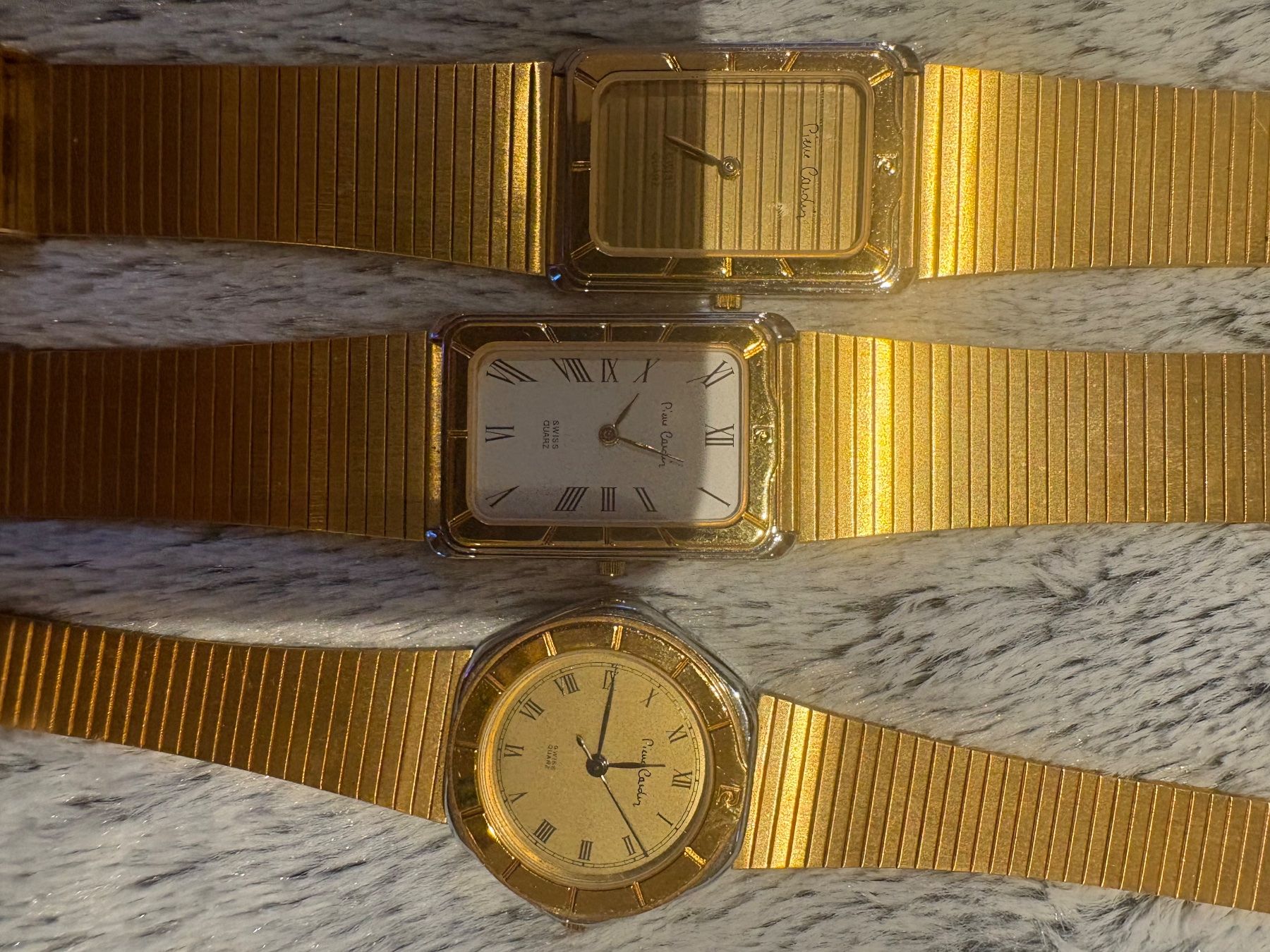 Pierre Cardin Orologi: Lot 3 Montres – Usato da Prez-vers-Siviriez venduto da Evangelista01