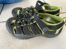 Keen Sommer Sandalen Gr.35 schwarz/grün,1x getragen