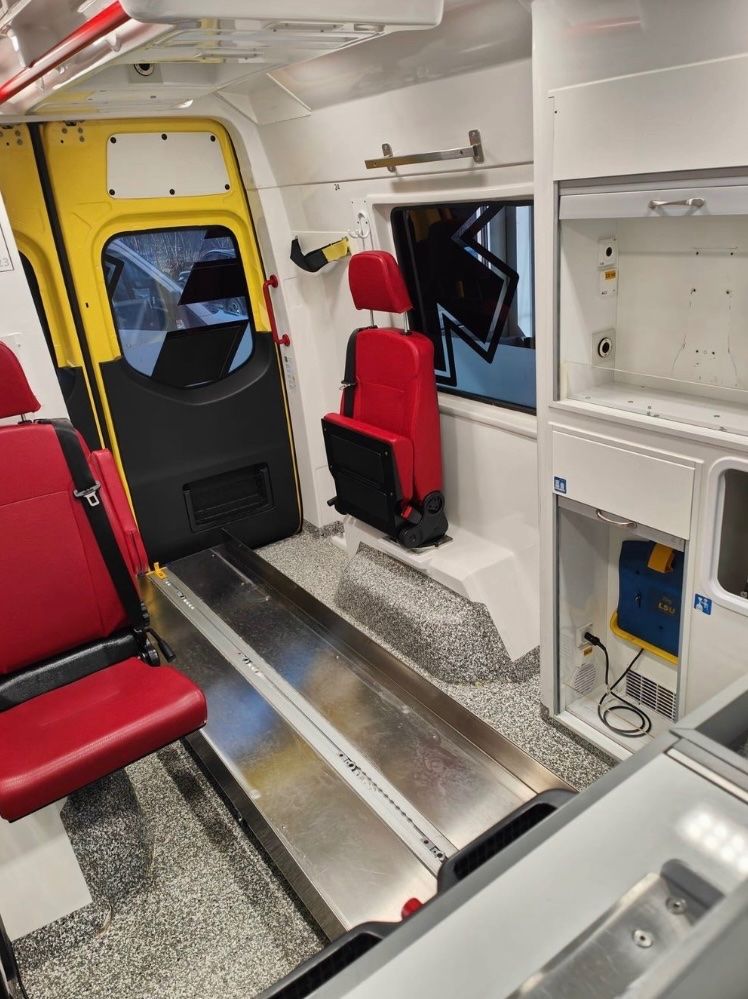 Porte: Rolladen Schrank (2 Stk.) – Usato da LUZERN venduto da Adriana_6005 7